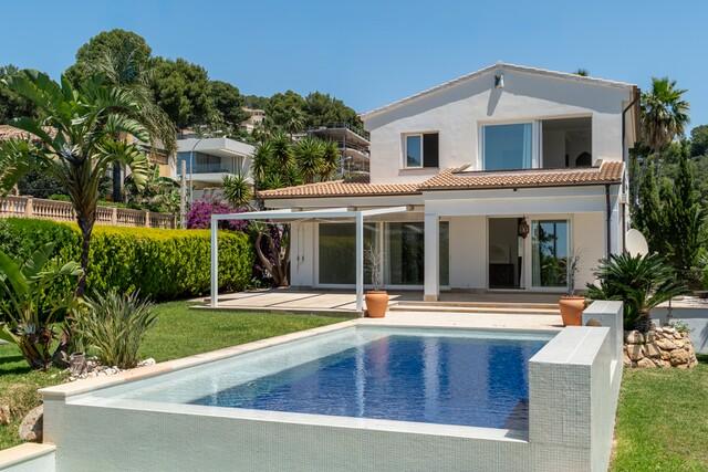 Elegant Sea View Villa for Sale in Costa d’en Blanes, Southwest Mallorca