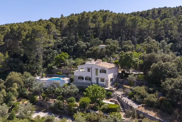 Country Estate with Unrivalled Views for sale Near Esporles, West Mallorca