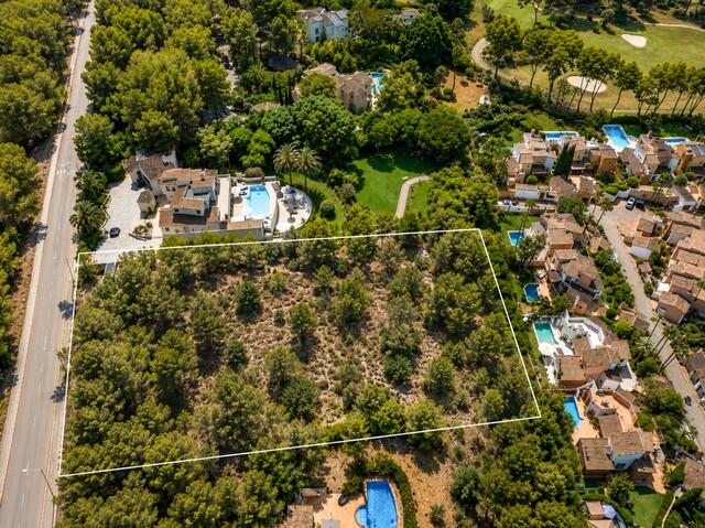 Golf-Side Investment Plot for Sale in Santa Ponsa, Southwest Mallorca