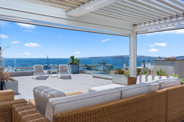 Meerblickwohnung in erster Meereslinie in Portals Nous, Mallorca