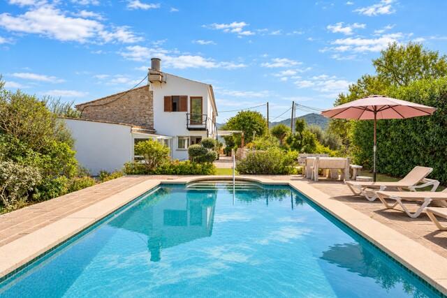Finca de inversión con piscina en venta en S'Arracó, suroeste de Mallorca