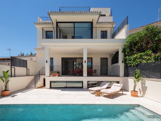 Villa de obra nueva con vistas al mar en venta en Génova, Palma