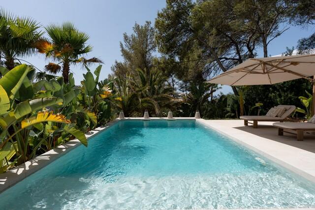 Nueva casa contemporánea en venta en la urbanización Can Furnet, Ibiza