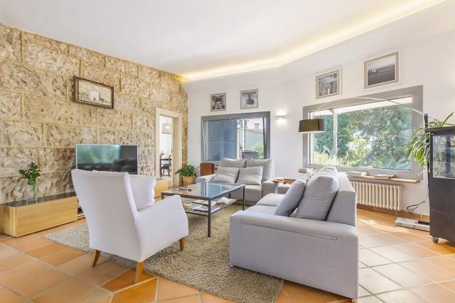 Villa with private garden and pool for sale in Portals Nous, Mallorca