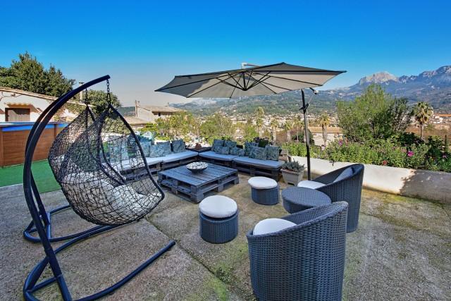 Modernised house with fantastic views for sale on the outskirts of Sóller, Mallorca