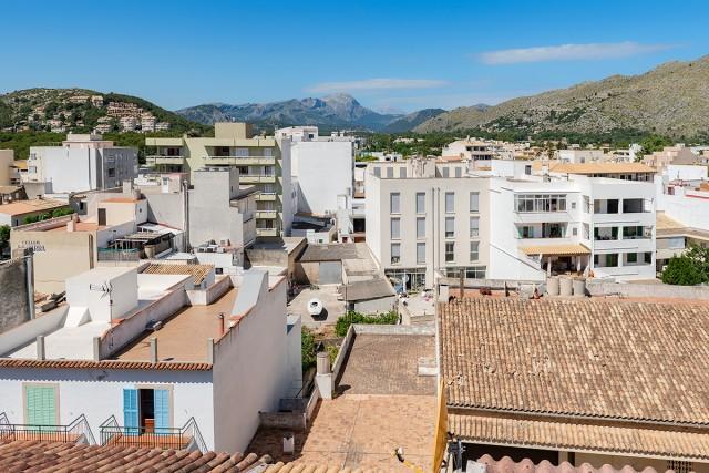 Town house for sale, close to the beach in Puerto Pollensa