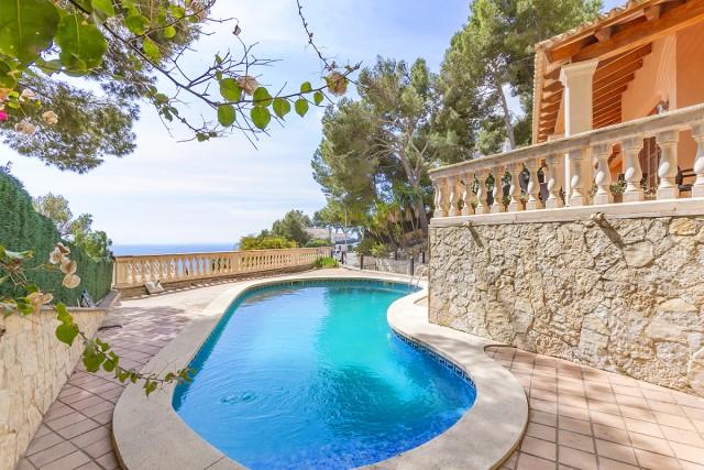 Sea view villa with excellent potential to reform in Costa den Blanes, Mallorca