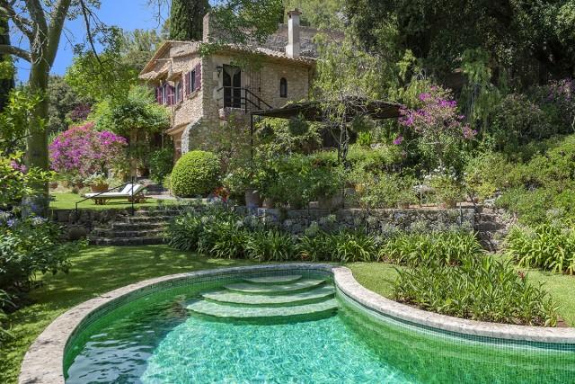 Excepcional casa de campo con molino histórico, en venta en Pollensa, Mallorca