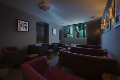 Jimmy&rsquo;s Exclusive Club and Bar (12)