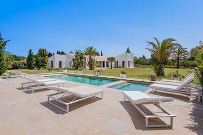 Swimming Pool (3)