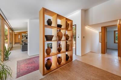 Hall (2)