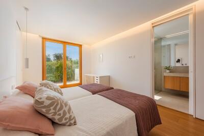 Bedroom (5)