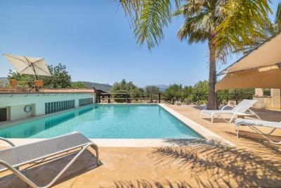 Pool and Exterior (3)