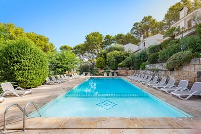 Pool new (1).jpg