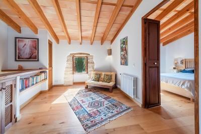 LIVING ROOM IN BEDROOM