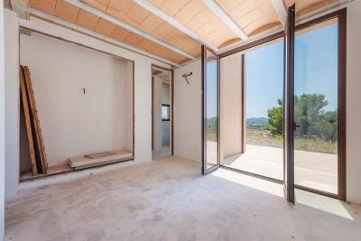 Bedroom (2)