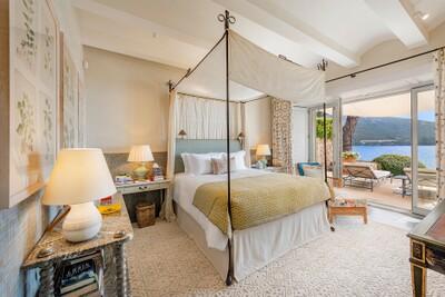 Bedroom (1)