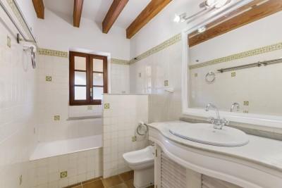 N Bathroom (3)