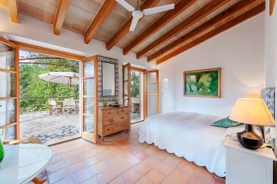 Guest House (3)