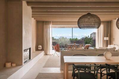 Dining (2)