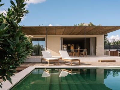 Exterior and Pool (2)