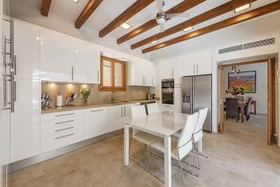 Kitchen (1)