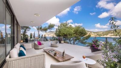Covered terrace