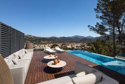 Swimming Pool (1).jpg