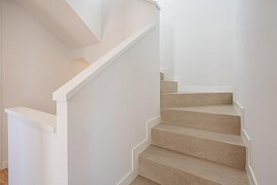 Staircase.jpg
