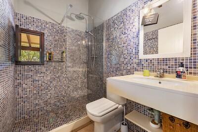 Bathroom (1)
