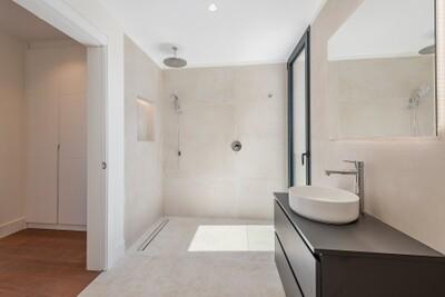 Bathroom (5)