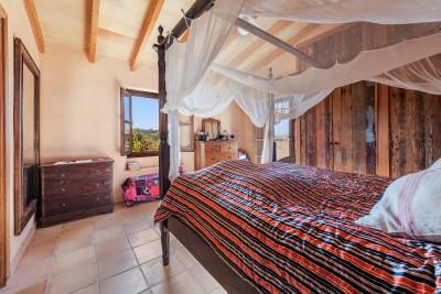 Bedroom (4)