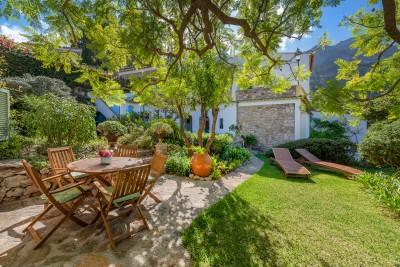Garden (2)