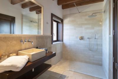 Bathroom (1)