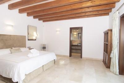 Bedroom (2)