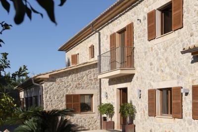Exterior (1)