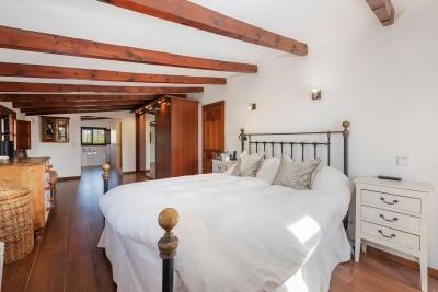 Bedroom (3)