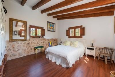 Bedroom (4)