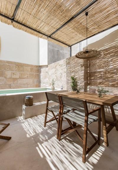 Exterior and Pool (3)