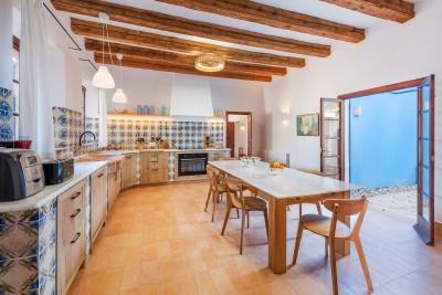 Kitchen (1)