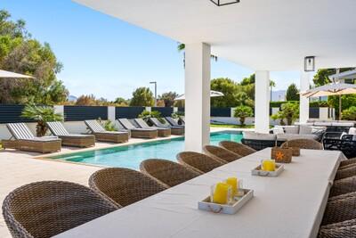 Covered Terrace.jpg