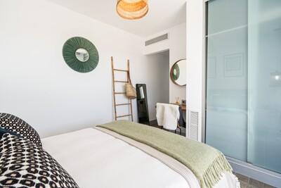 Bedroom (3).jpg