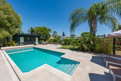 Pool (2)