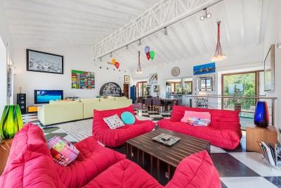 living room