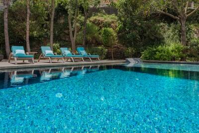 pool