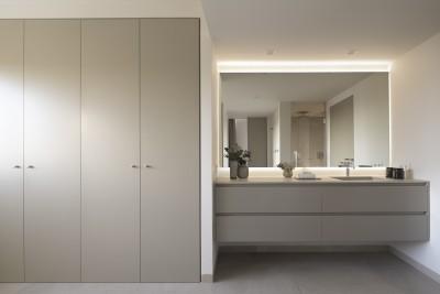 Bathroom (1)