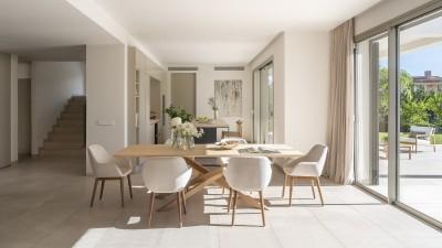 Dining (2)
