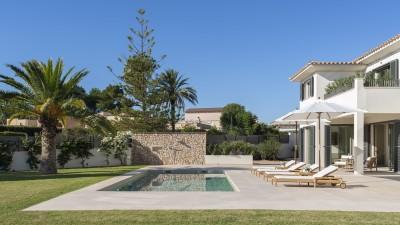 Exterior and Pool (3)