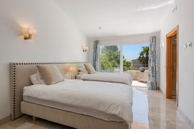 Bedroom (3)