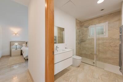 Bathroom (2)